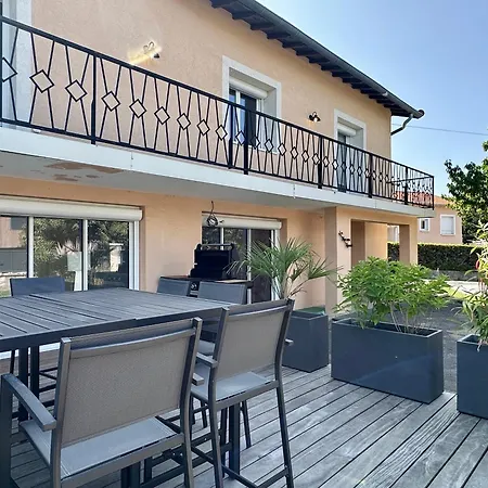 בית נופש Maison Avec Piscine Le Puy En Velay *