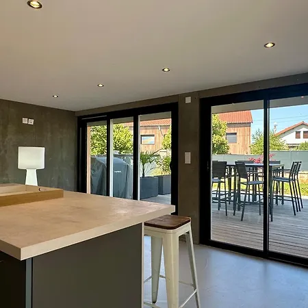 Maison Avec Piscine Le Puy En Velay Vals-pres-le-Puy